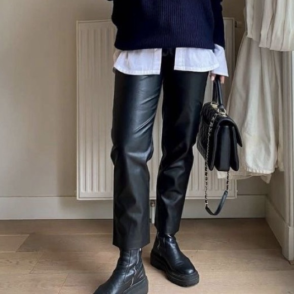 MANGO LEATHER LIKE BLACK PLEATED STRAIGHT PANTS VEGAN RETRO HIGH WAISTED 6 M - Picture 4 of 9